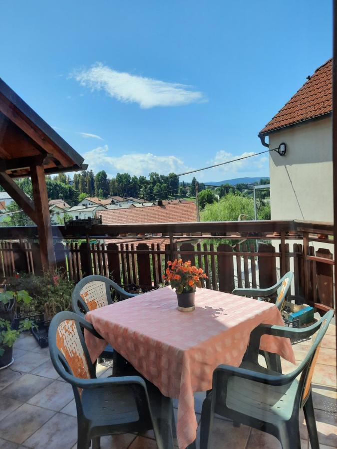 Rooms Cehovin Postojna Εξωτερικό φωτογραφία