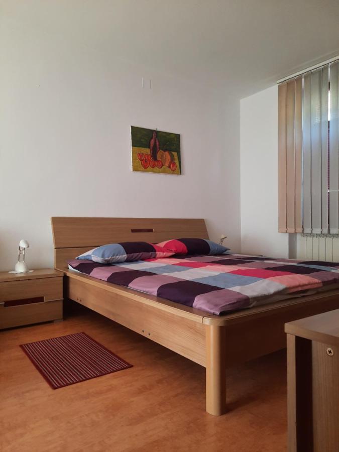 Rooms Cehovin Postojna Εξωτερικό φωτογραφία