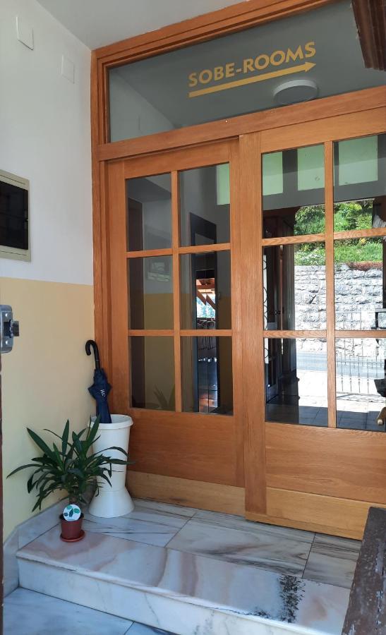 Rooms Cehovin Postojna Εξωτερικό φωτογραφία