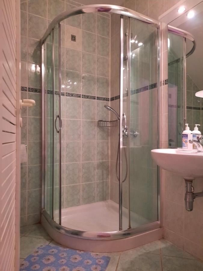 Rooms Cehovin Postojna Εξωτερικό φωτογραφία